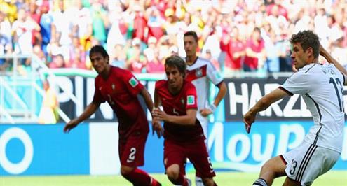 موللر: كل هدف كان أفضل من الأخر